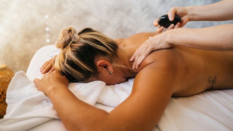 Where to Get Hot Stone Therapy in Prescott Valley