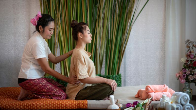 Why Choose a Professional Thai Massage Therapist